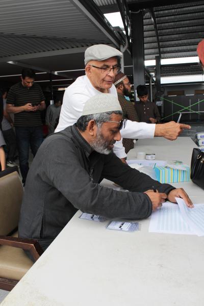 Gungahlin Mosque Food Pantry Team Distributes Food to Nearly 70 Families